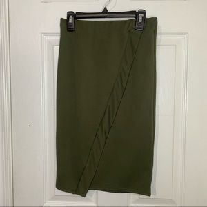 High wasted pencil skirt
